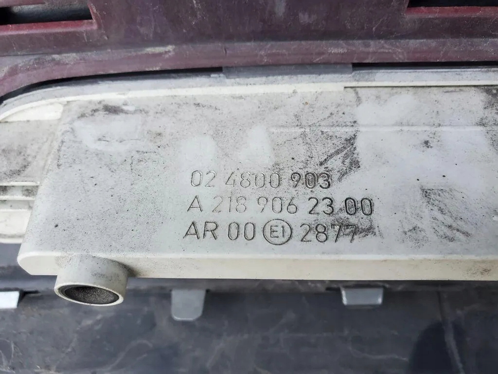 Бампер задній mercedes-benz sl r231 a2318851325 4.7l бензиновий 320kw 2013 Ціна