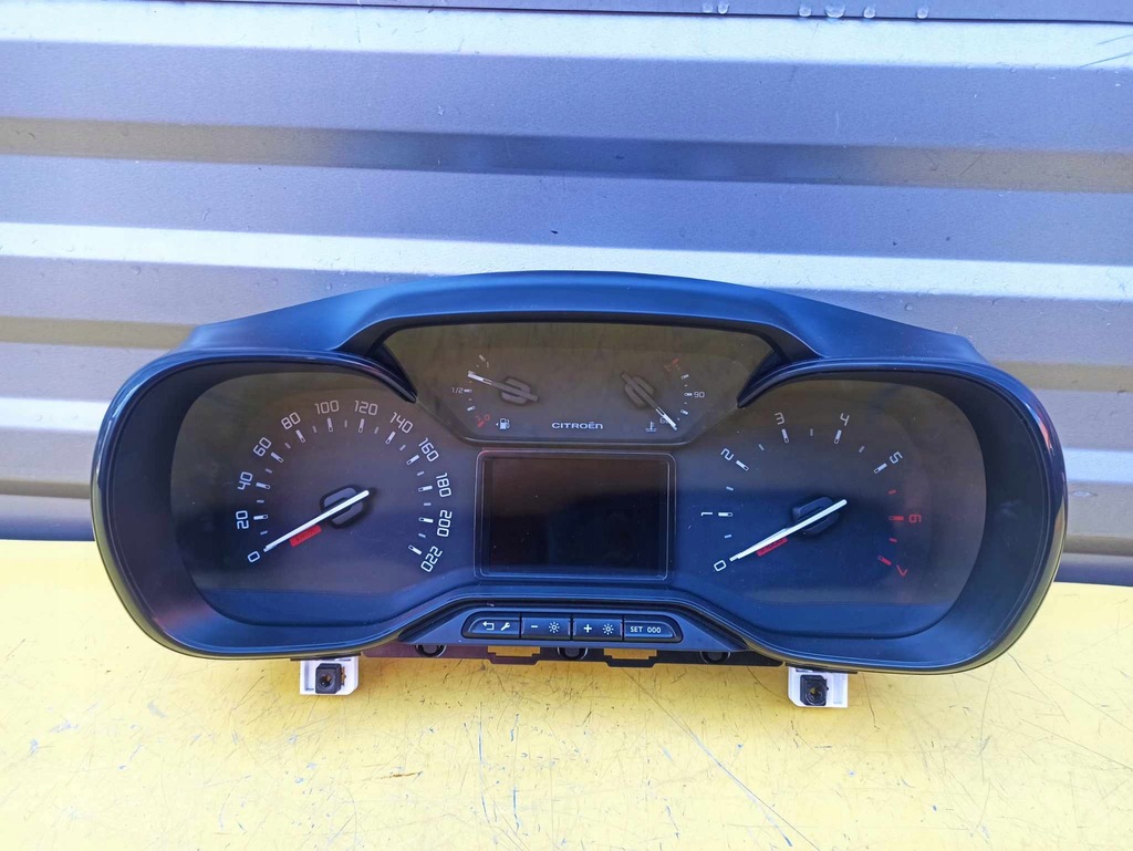фото №1, Citroen c3 iii счетчик приборы 2018r 9813361380