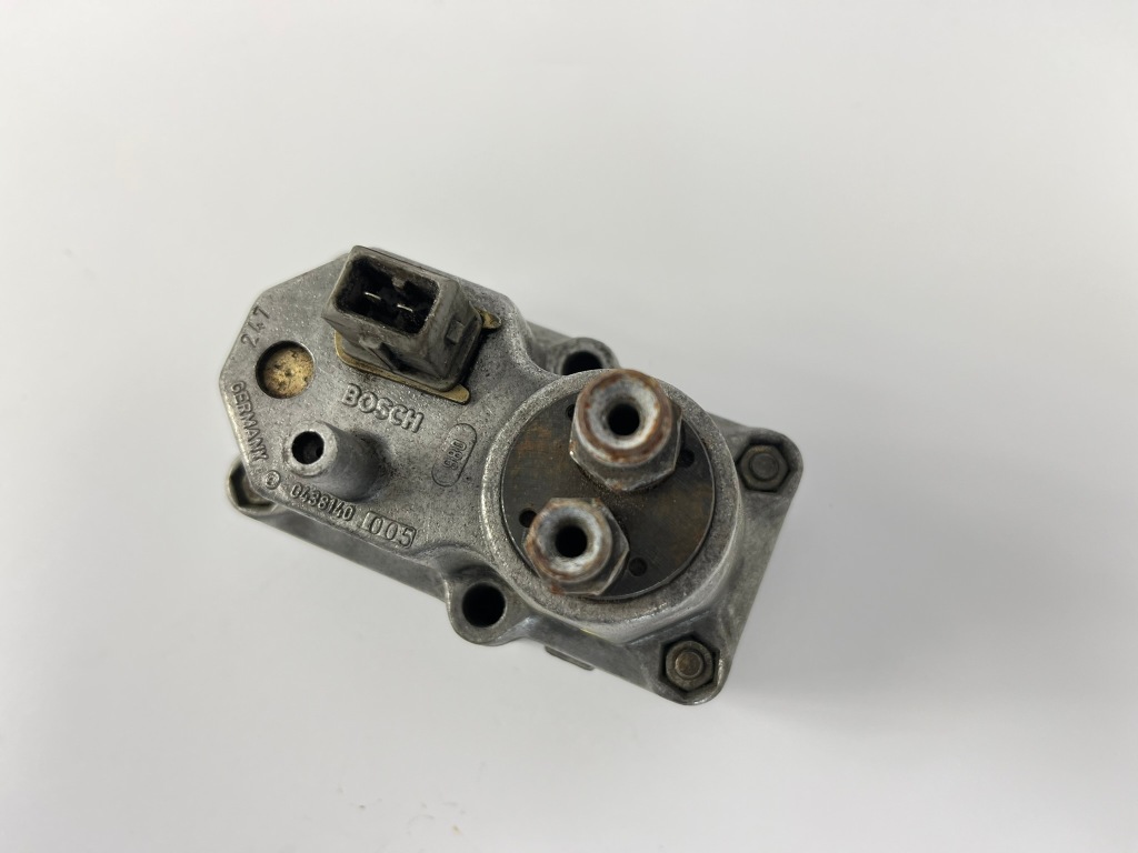 фото №7, Клапан регулятор давления топлива mercedes w126 r107 sl 0438140005 bosch