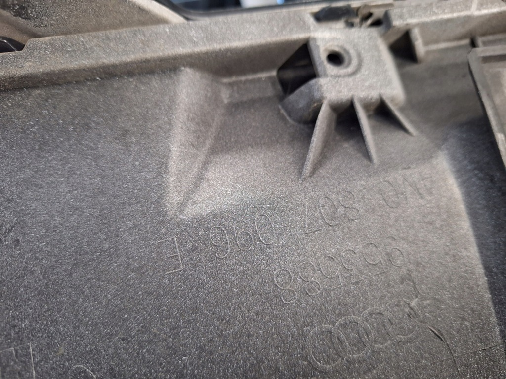 фото №13, Бампер audi q7 4m 4m0 2014-2019 przed liftem обычный liftingiem