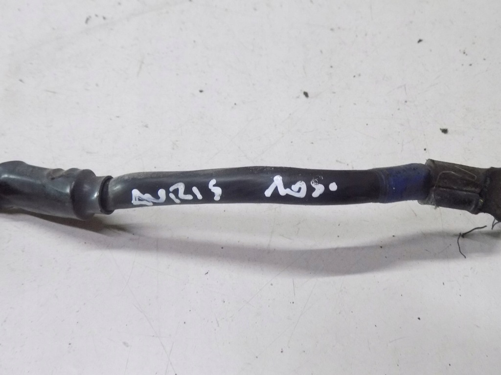 фото №5, Toyota auris i клемма минус