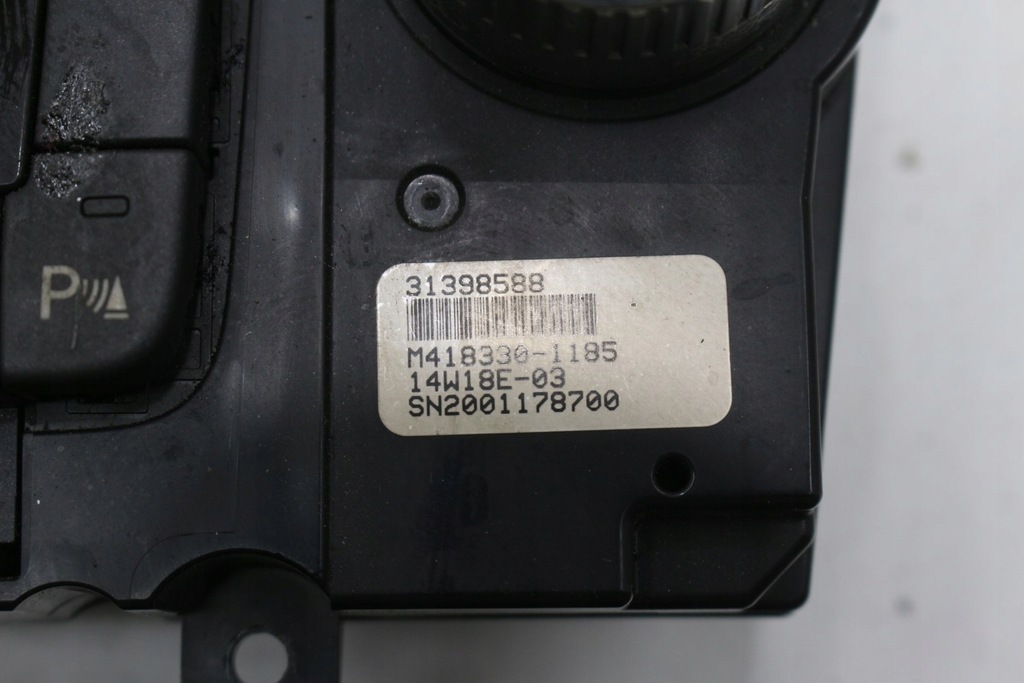 фото №7, Панель кондиционера 31398588 volvo s60 ii