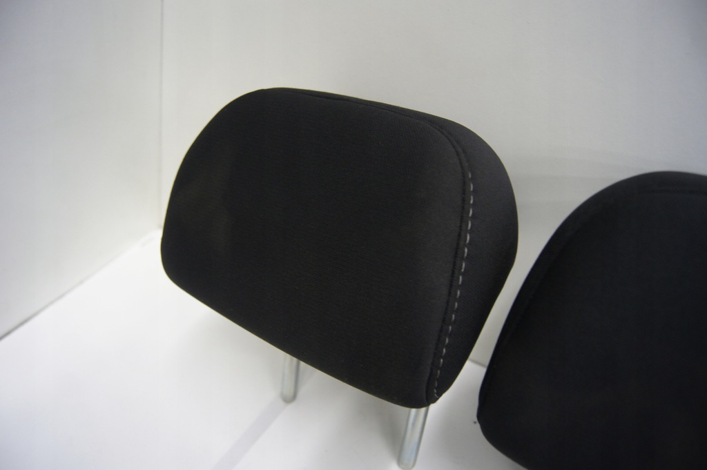 фото №7, Подголовник левый + правый передний + задний nissan pulsar