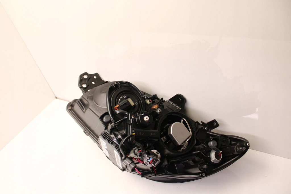 фото №7, Subaru impreza gg ii lift 06-07r фара правый лампа правая перед ксенон