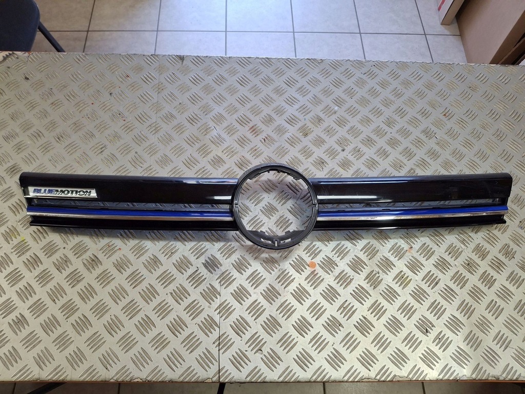 фото №1, Решітка радіатора решітка радіатора vw golf vii 7 lift 2016r- blumotion