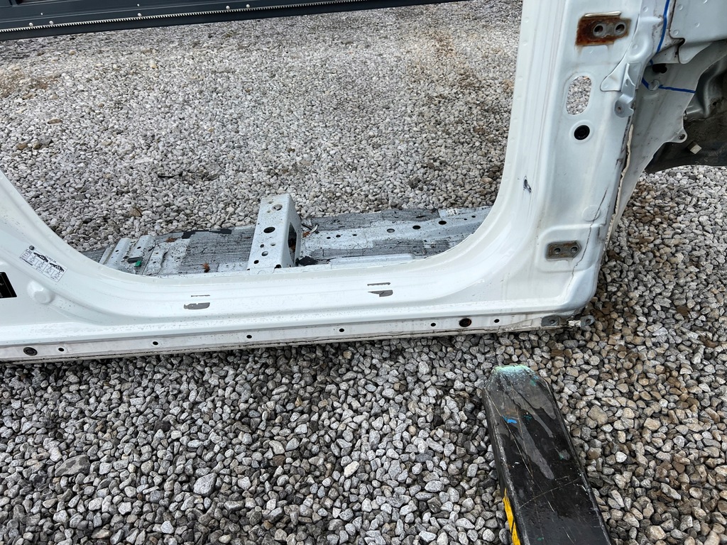 фото №4, Mazda 3 bp порог правый цвет 25d rok 2021