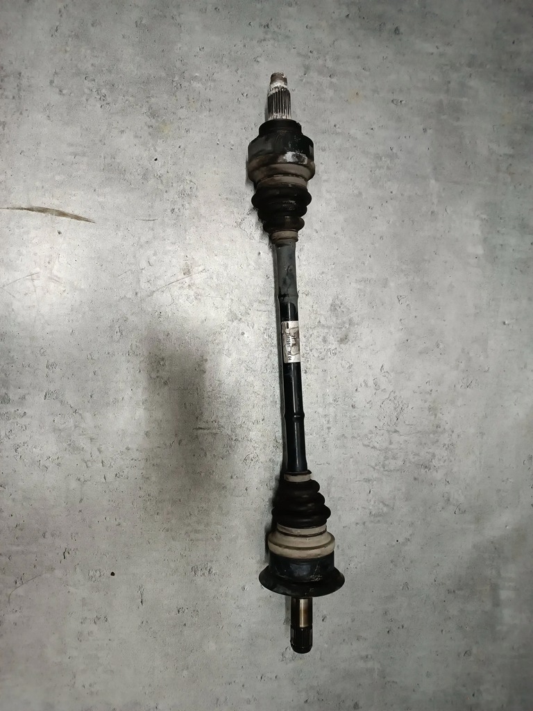 фото №1, Bmw 3 f30 f35 f31 приводной вал левый задняя