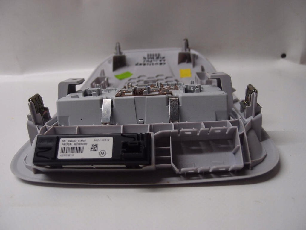 фото №9, Лампа потолочный opel crossland 39194309