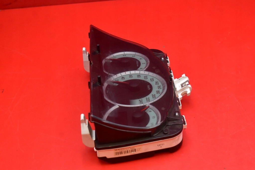 фото №7, Счетчик приборы eu 83800-0f091 toyota corolla verso 2 ii 2.2 d-cat 177 km