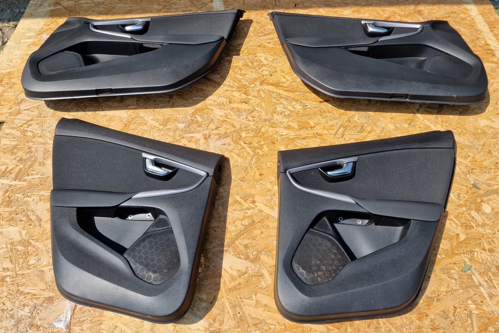 фото №8, Сиденья заднее сиденье обшивки комплект volvo v40 ii 12-