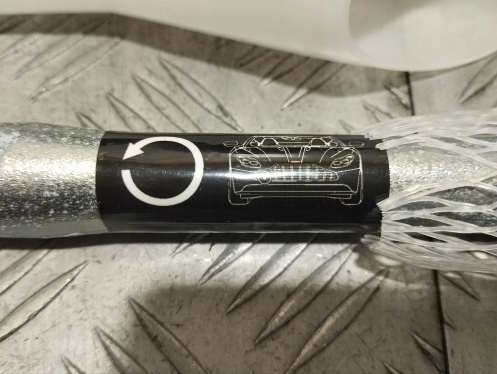 фото №5, Aston martin db11 2019 бардачок багажника