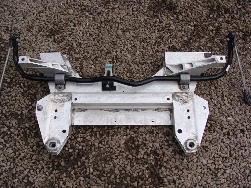 фото №1, Подрамник балка peugeot 2008 ii 9825331880 !!!