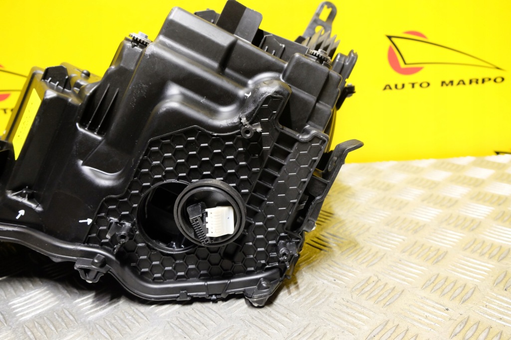 Lexus ux ux200 ux250 2019- фара лампа full led правая eu с Разборки