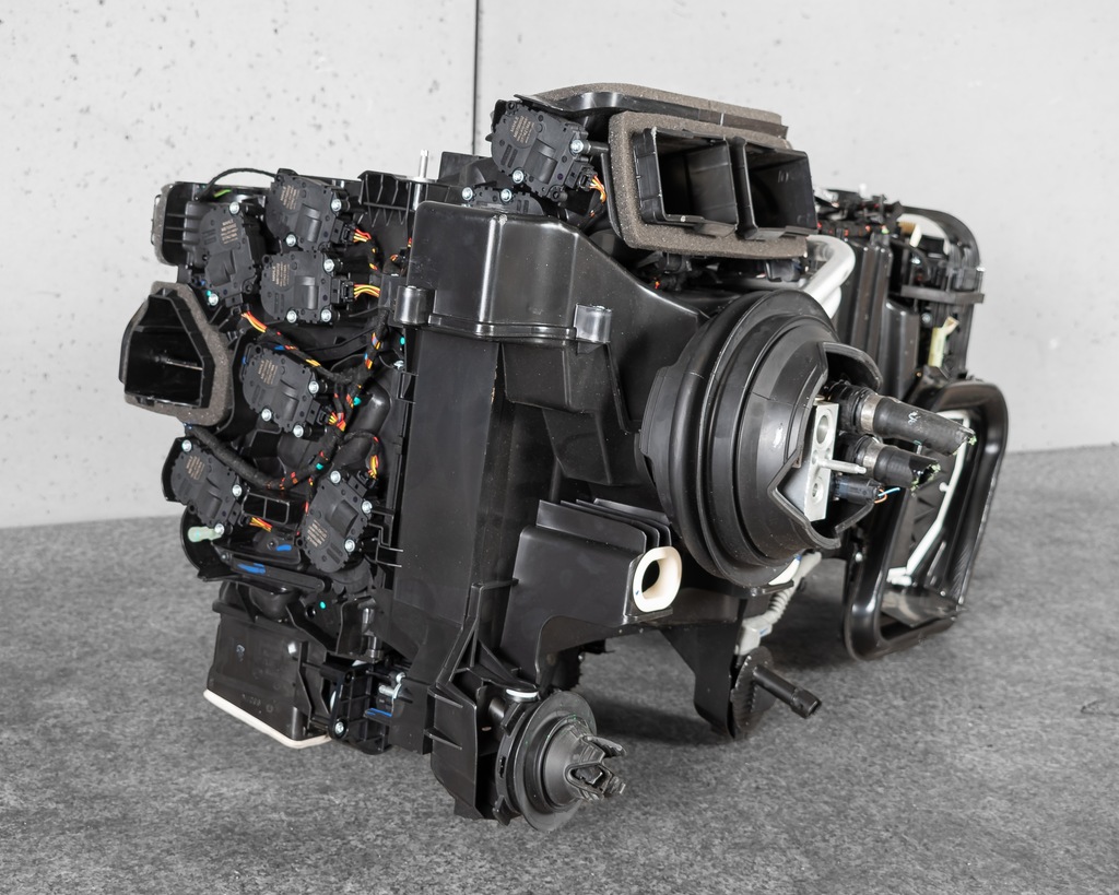 фото №9, Bmw 2 g42 g20 g22 g26 x3 g01 g02 отопитель воздуходувка 9382874 tylko 2356km!