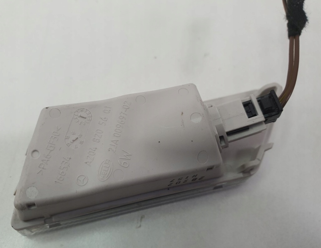 фото №2, Лампа освітлення багажника mercedes w204 kombi