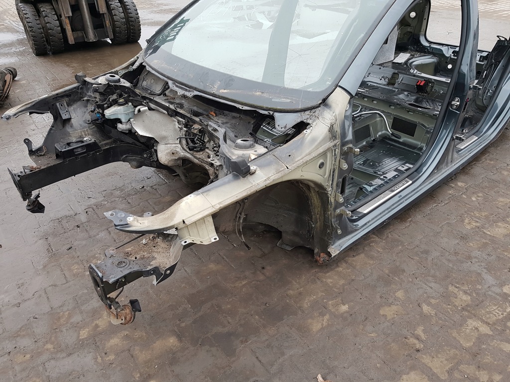 фото №1, Skoda superb 2 ii 08-15r лонжерон четверть левая перед lf7y