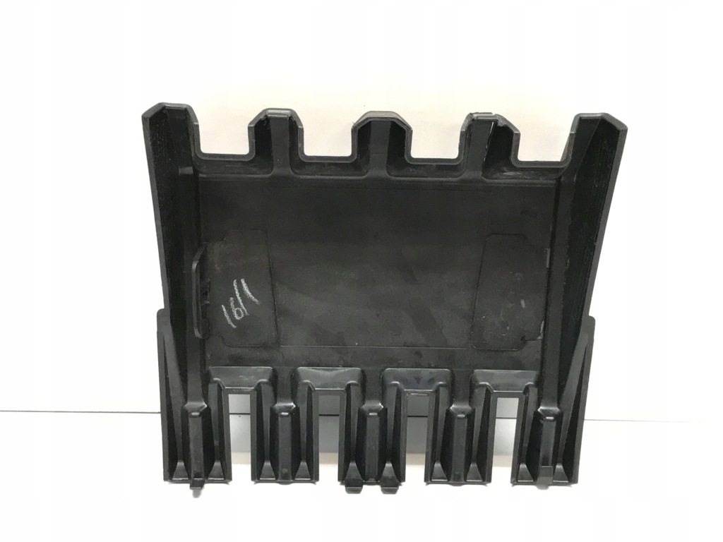 фото №5, Skoda fabia iii lift заглушка радара решётка 6va853655