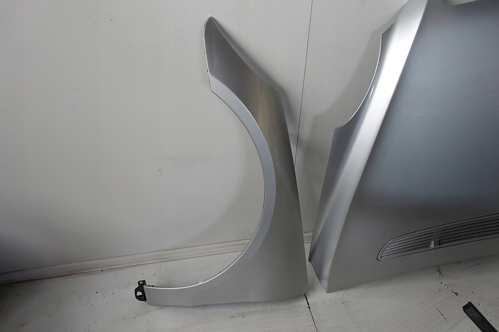 фото №6, Mercedes w251 перед капот бампер pas передній 775 r-klasa