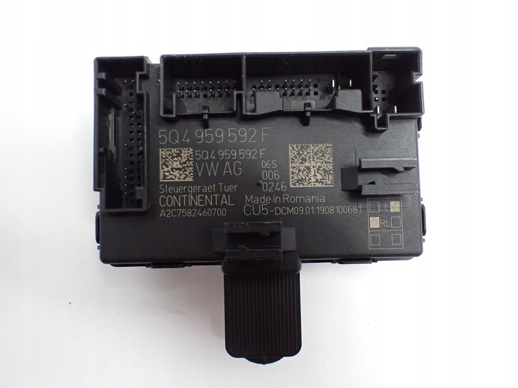 фото №1, Модуль блок управления дверь 5q4959592f seat ateca 19r
