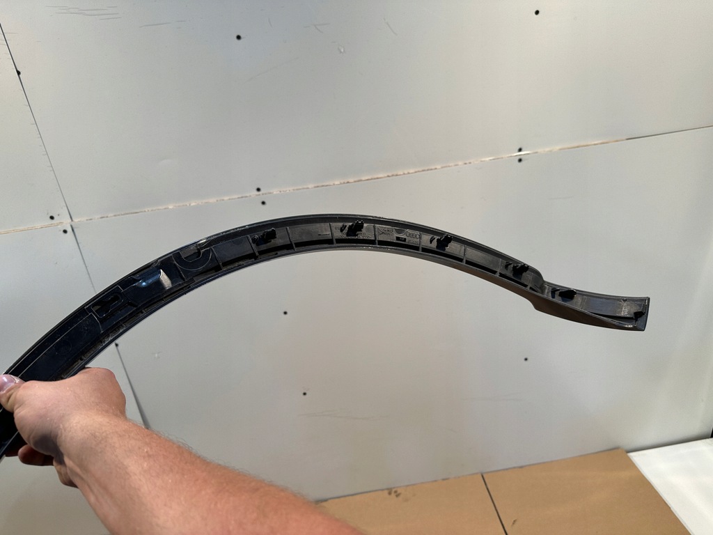 фото №7, Audi q5 80a молдинг na крыло правый задняя задняя