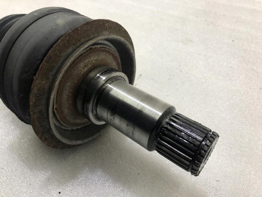 фото №3, Привідний вал правий задня mercedes w212 2.2