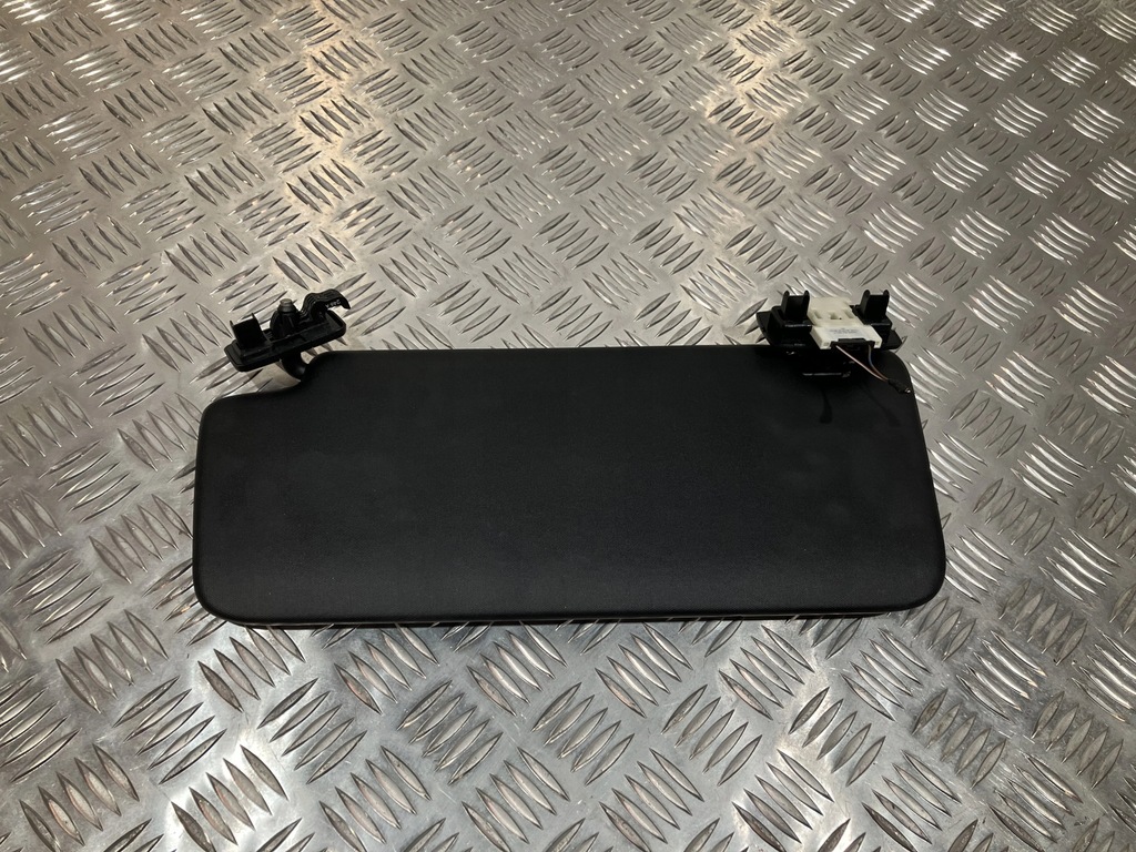 фото №1, Защита солнцезащитная правая a klasa w177