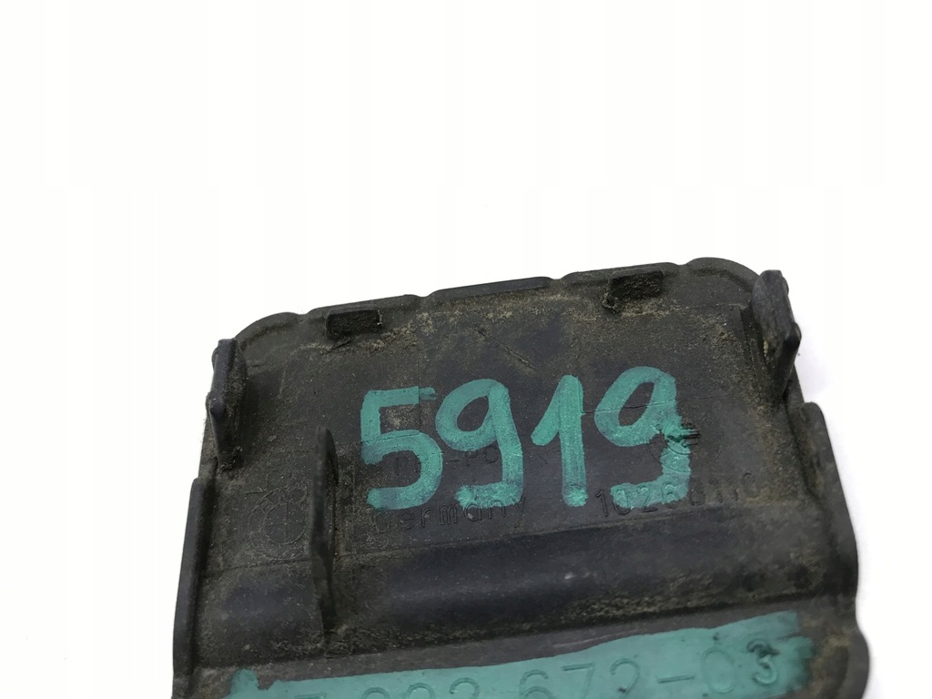 фото №5, Bmw заглушка бампера 7202672-03 db