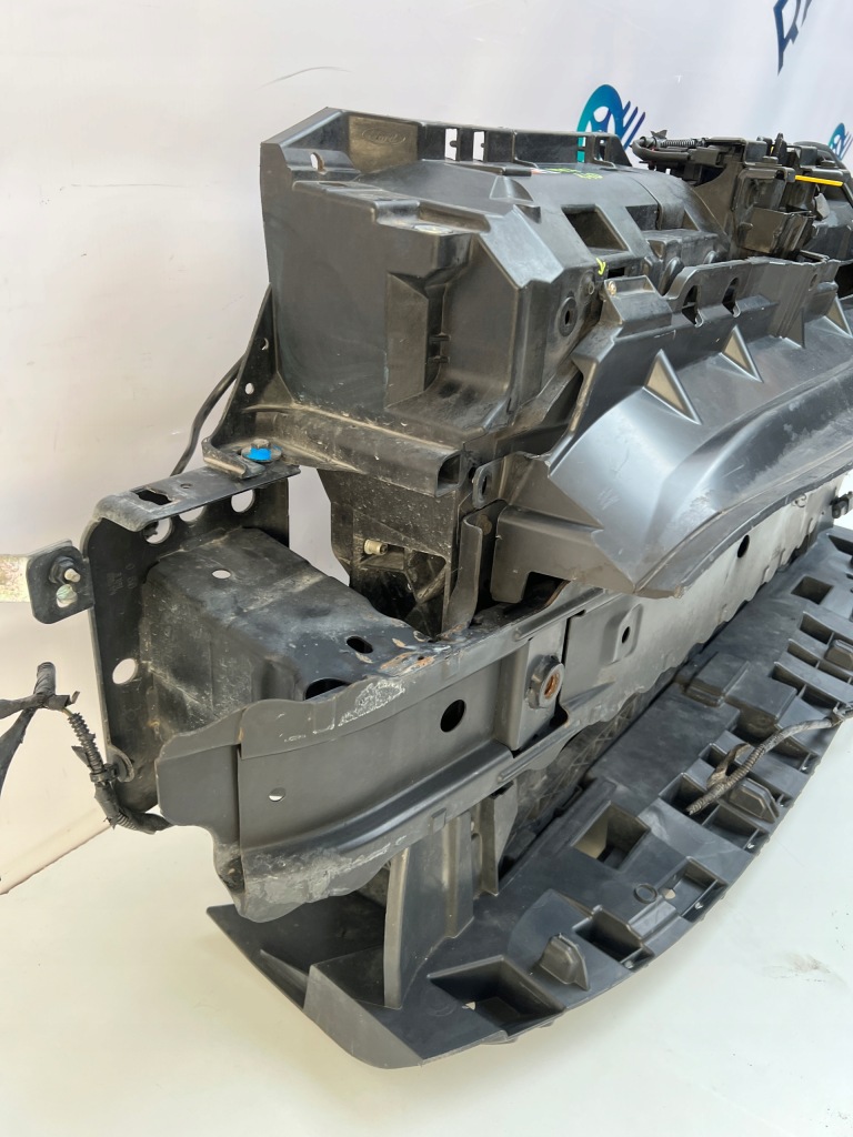 фото №7, Pas передний радиатор ford fiesta mk7 1.4d