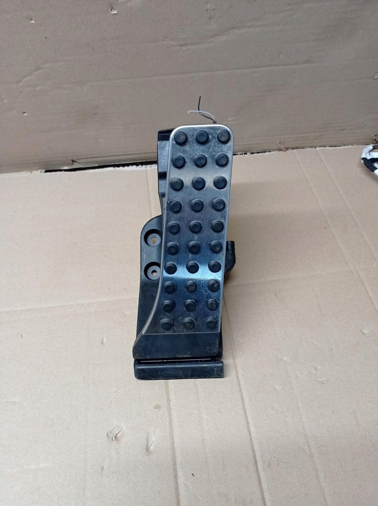 фото №1, Педаль потенциометр газа mercedes eqe eqs w223