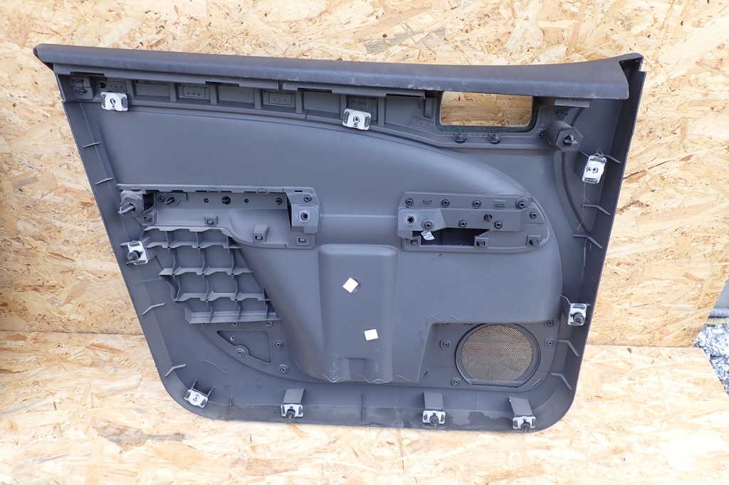 фото №12, Обшивки обивка дверь ford focus c max mk1
