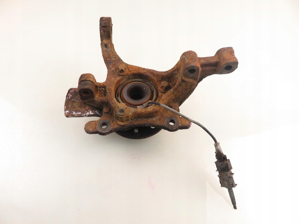 фото №6, Поворотный кулак передняя левая opel zafira b 2.2