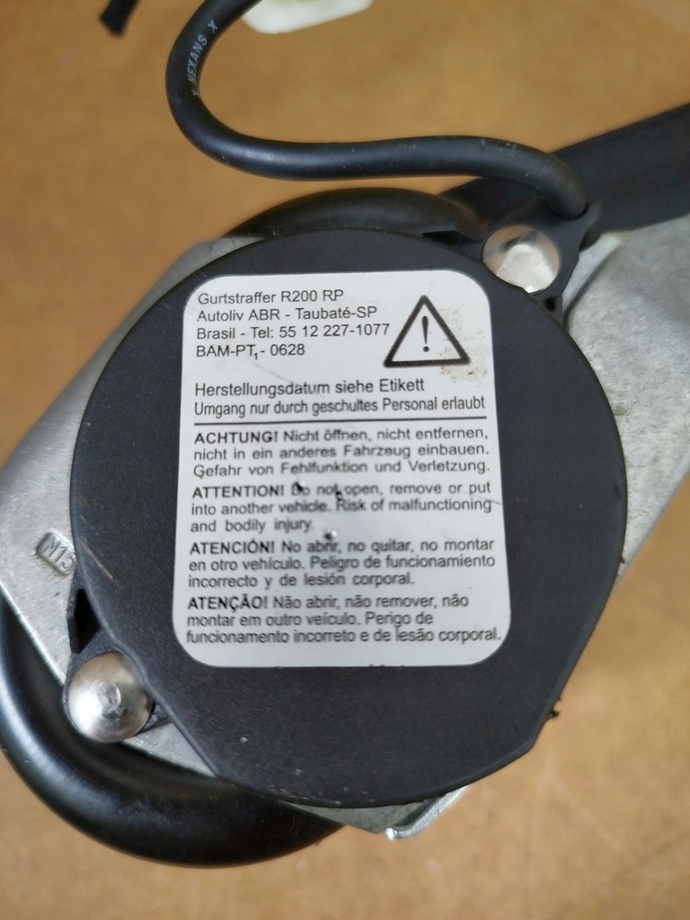 фото №5, Pas безопасности правый перед volkswagen fox 5z0857706a