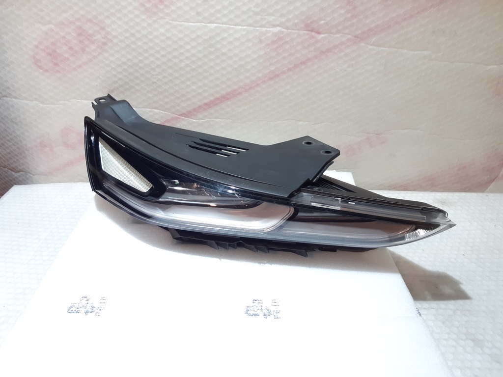 фото №1, Hyundai santa fe iv led правий org