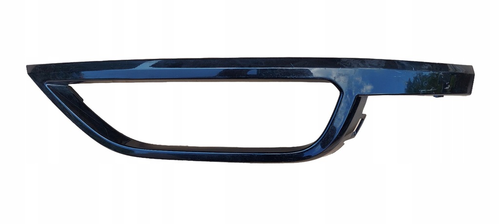 фото №1, Vw t-roc молдинг бампера правый задняя czarna 2ga807834a