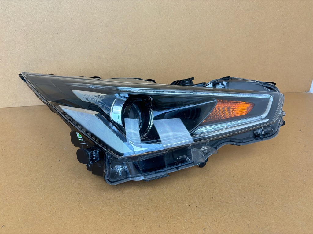 фото №1, Лампа перед правая toyota aygo ii 2 lift