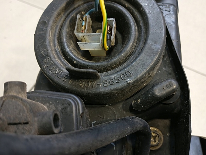 фото №9, Лампа правий перед galant viii 2.0