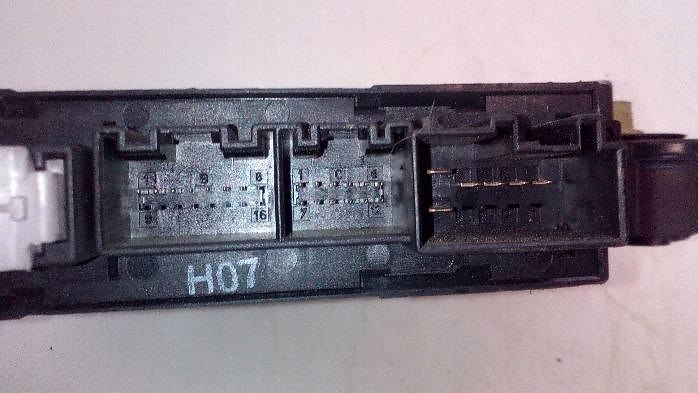 фото №10, Моторчик стекло правый перед audi a4 b6 8e1959802b