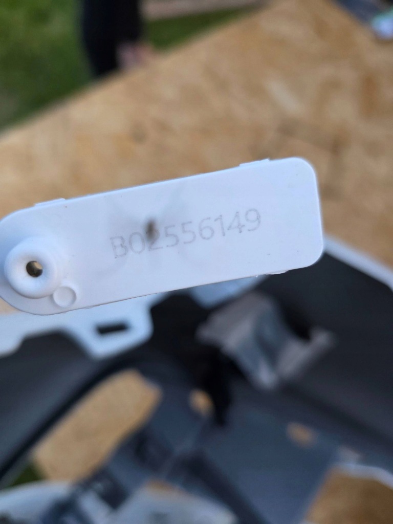 Audi a4 b9 8w s-line competition бампер перед передний решётка  абсорбер Киев