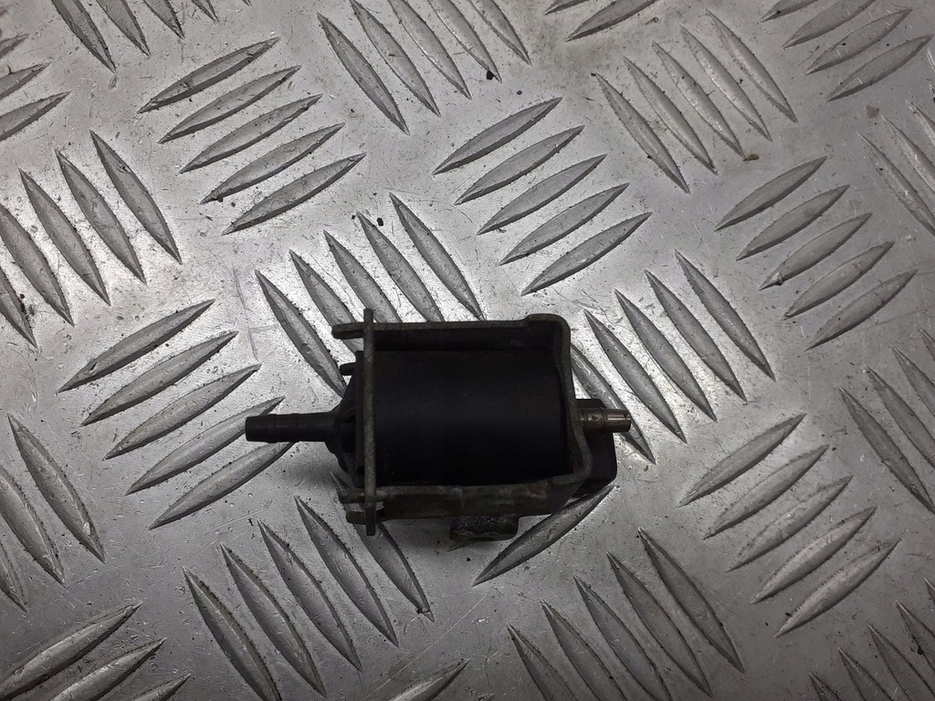 фото №1, Клапан вакууму audi a6 c5 2.8 026906283h