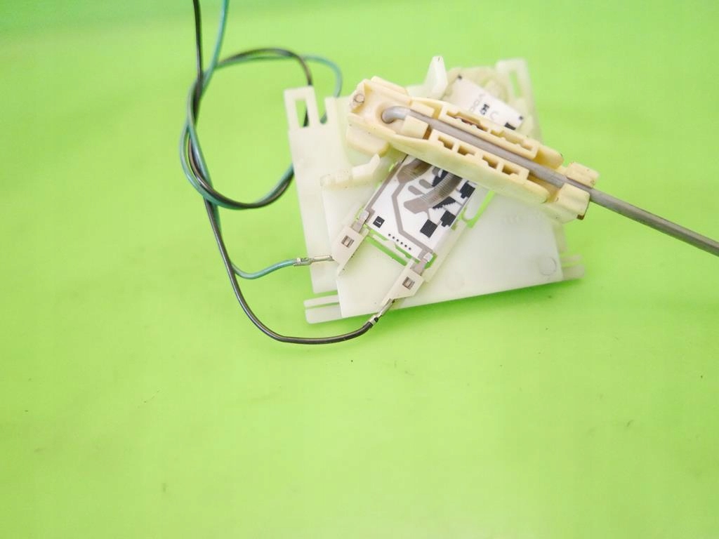 фото №7, Датчик рівня пального поплавок vw polo iv 9n 1.2