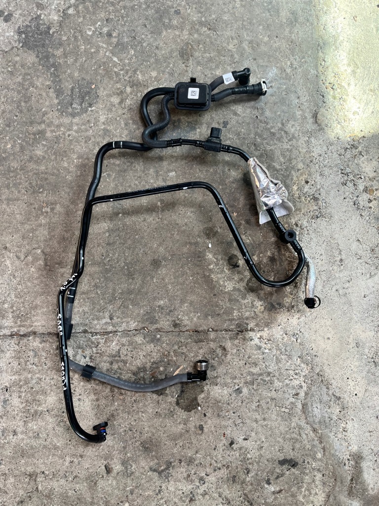 фото №1, Vw t-cross lift 2gm 1.0 tsi шланг пального вакууму