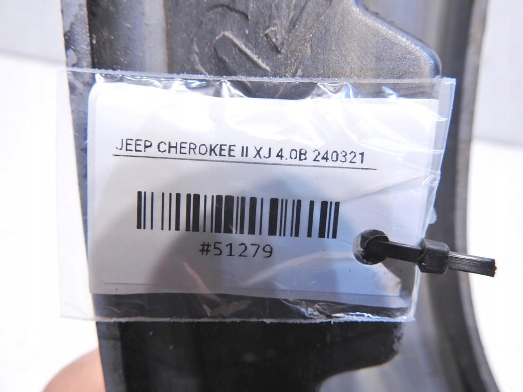 фото №6, Молдинг крила правий задня jeep cherokee xj 8955000234