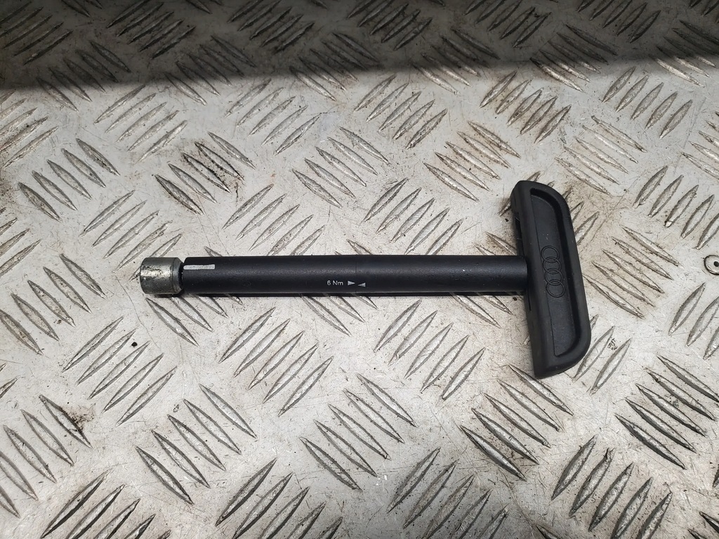 фото №9, Audi q5 sq5 8r0071151g ustaw рейлинги кровельные