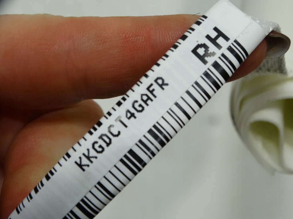 фото №6, Шторка безпеки повітряна права kia carens iv 85020-a4000