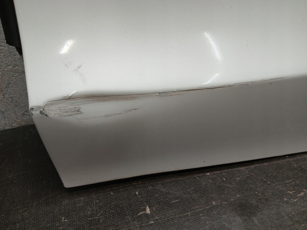 Двері задній ліва tesla 3 iii Ціна