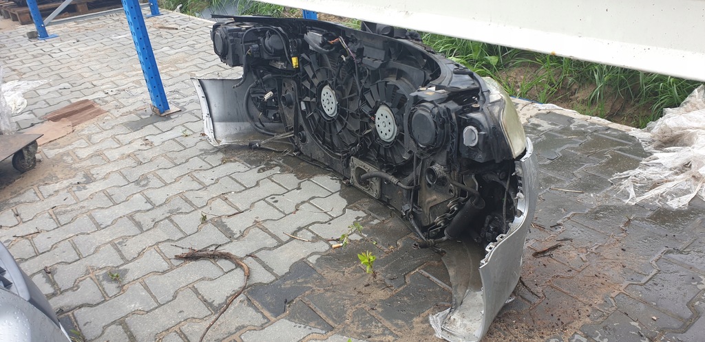 фото №9, Audi a4 b7 pas передній перед комплект бампер лампи