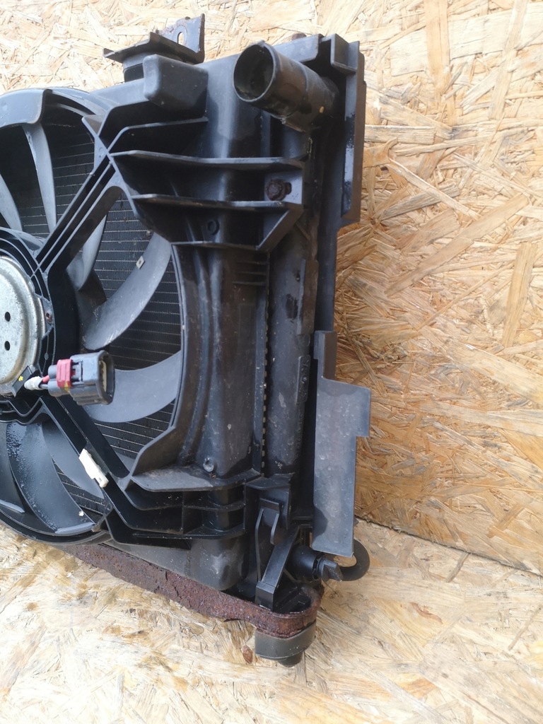 фото №13, Chrysler voyager радіатор вентилятор комплект радіатор crdi