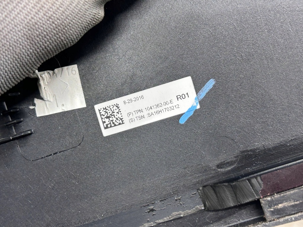 Інша частина кузов tesla model x 104136200e Доставка