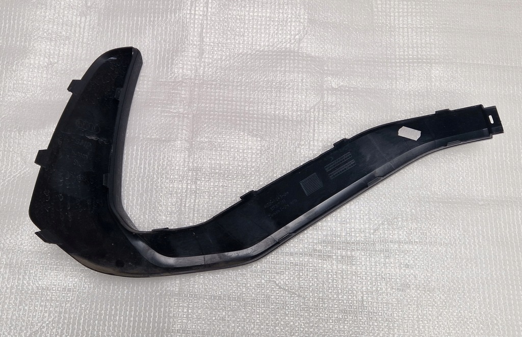 фото №6, Audi q3 s-line молдинг бампера задня права 83f807968