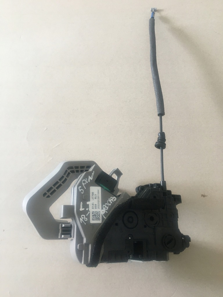 фото №1, Ceed proceed iii 18- замок дверь левый задняя 5 pin